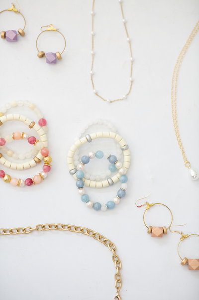 Annie Claire Designs Subscription: Gracie Jewelry Box of the Month Club - SoSis