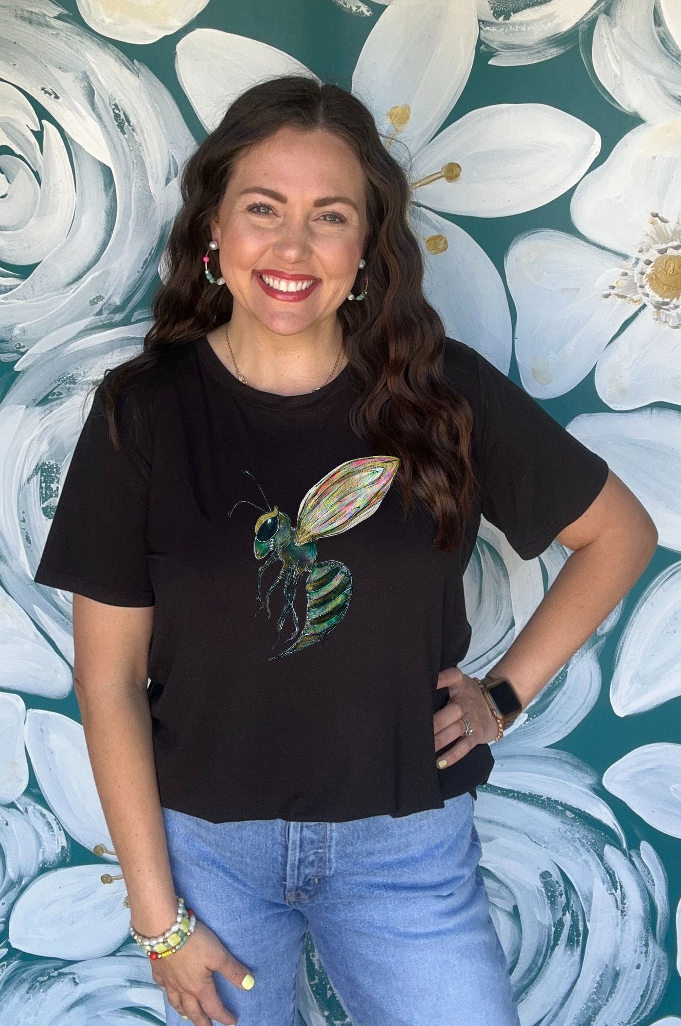 SoSis Signature Hornet Mascot Tee