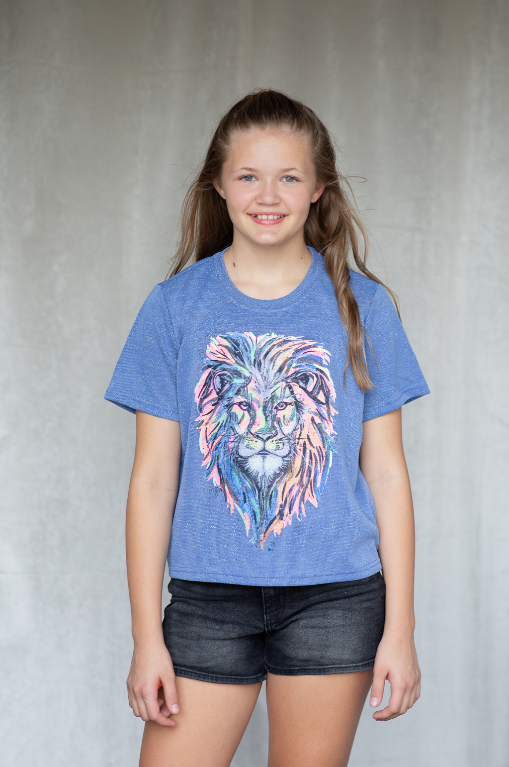SoSis Signature Mid Length Boxy Sparkle Lion Mascot Tee