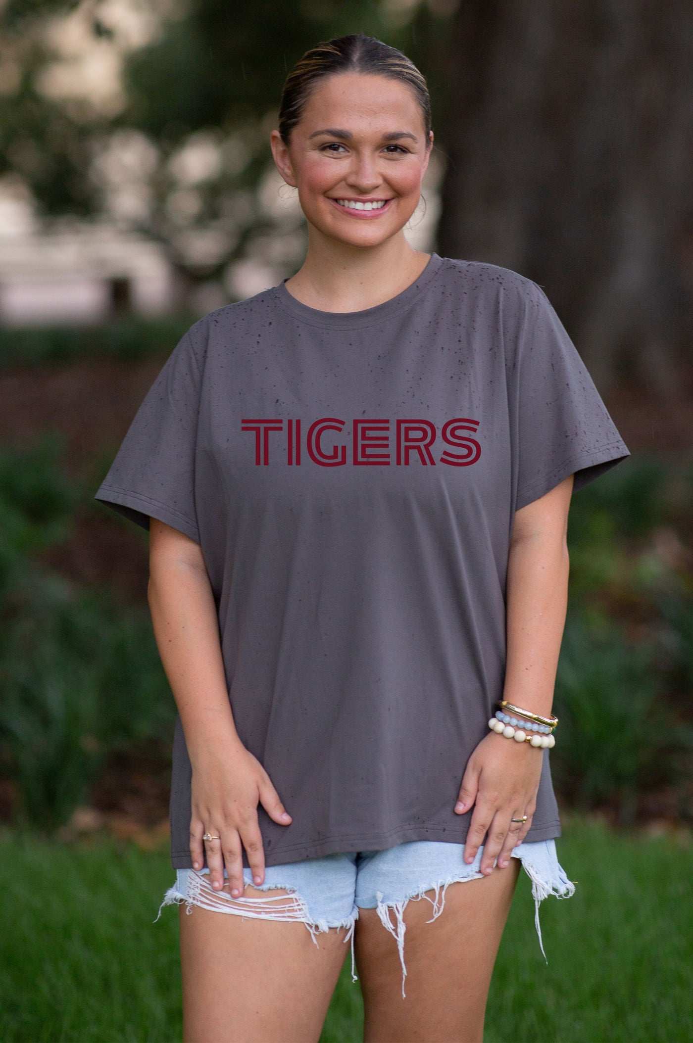SoSis Signature Classic Tee TIGERS  bold text