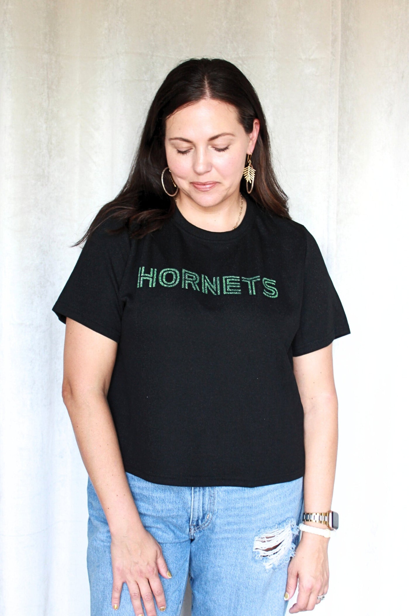 SoSis Signature Mid Length Sparkle Boxy Tee HORNETS bold text