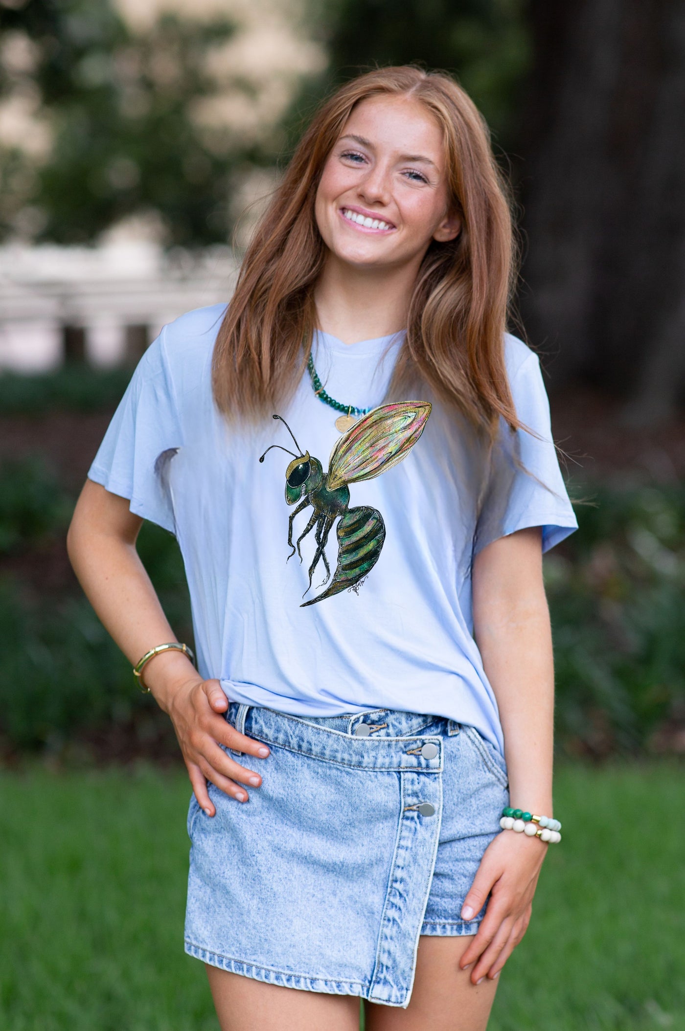 SoSis Signature Hornet Mascot Tee