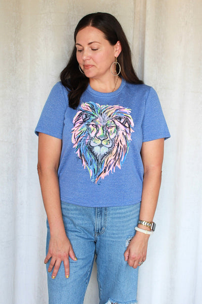 SoSis Signature Mid Length Boxy Sparkle Lion Mascot Tee