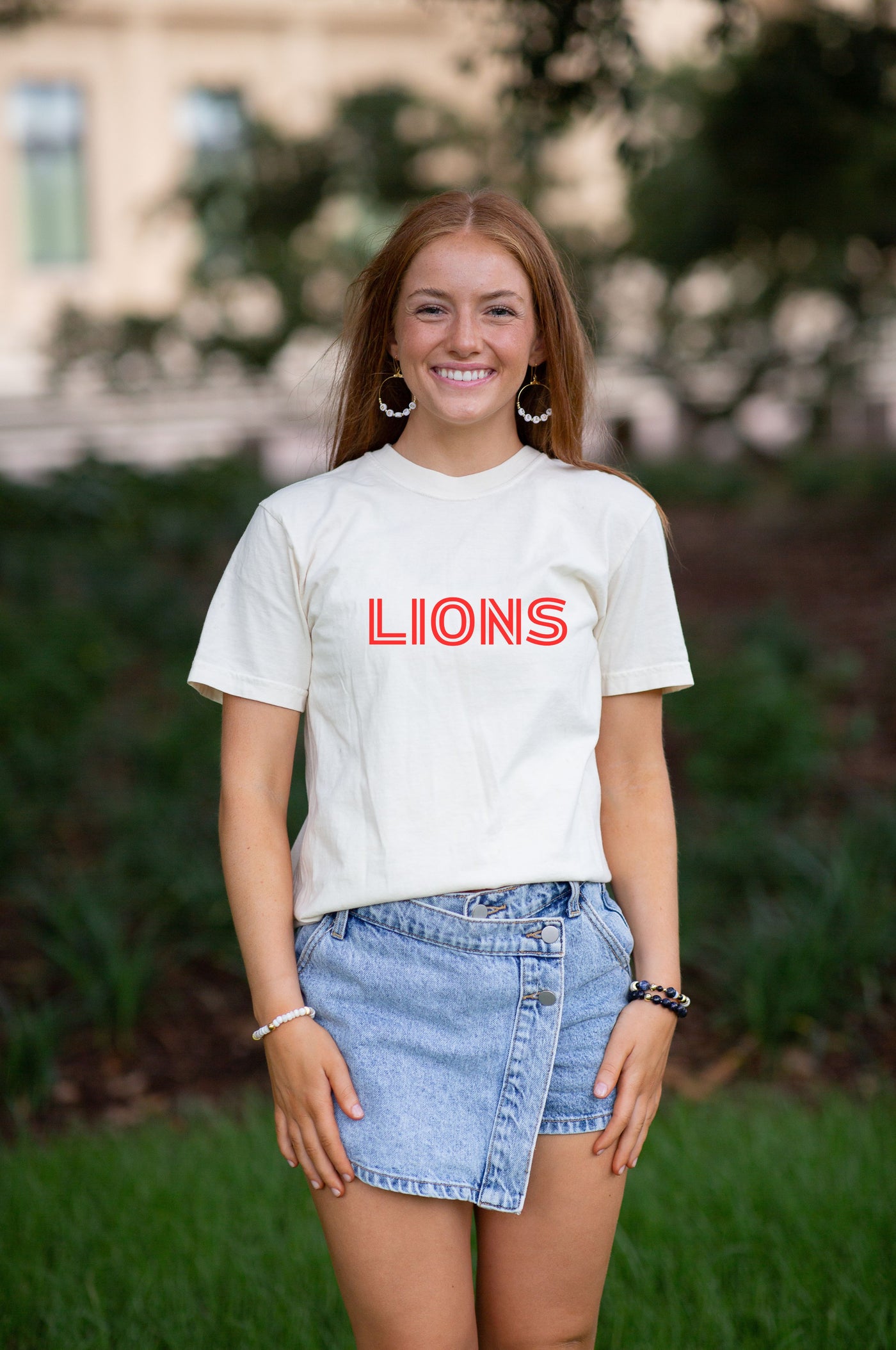 Comfort Colors LIONS bold text