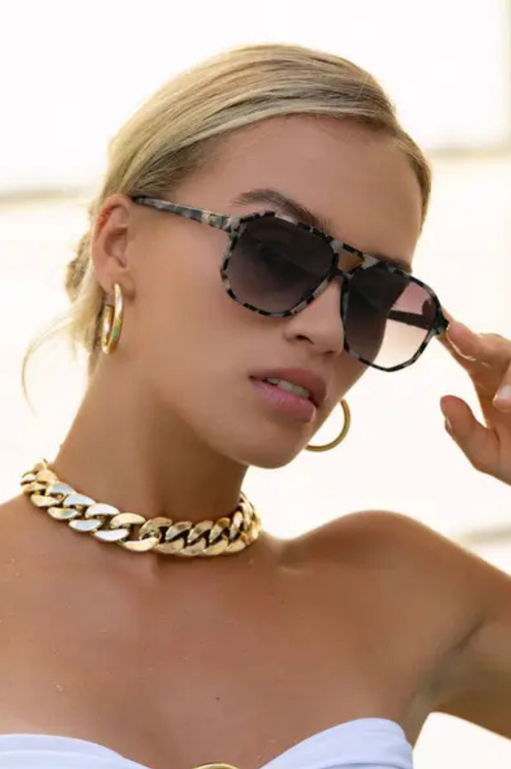 FREYRS Billie Aviator Sunglasses